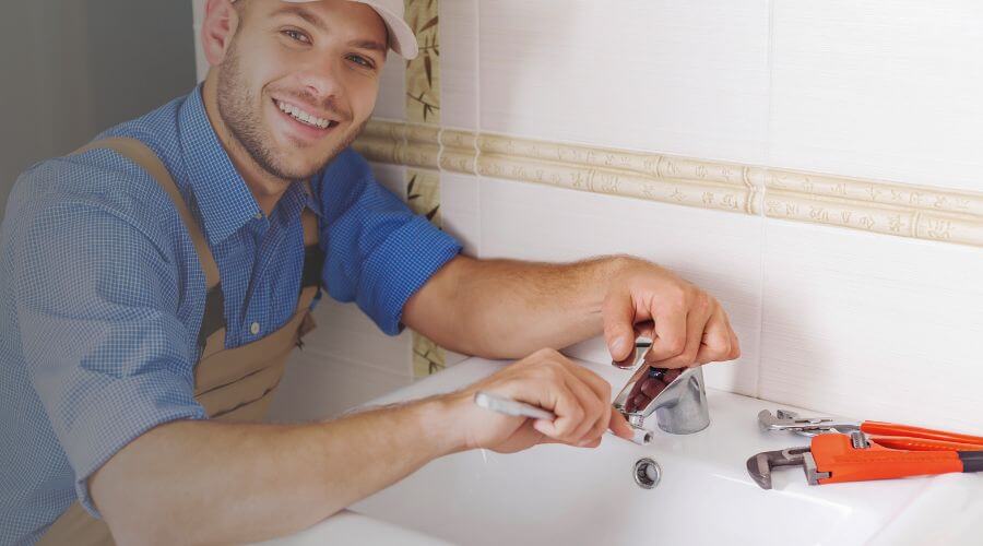 Professional clogged drains services in Long Beach, MS